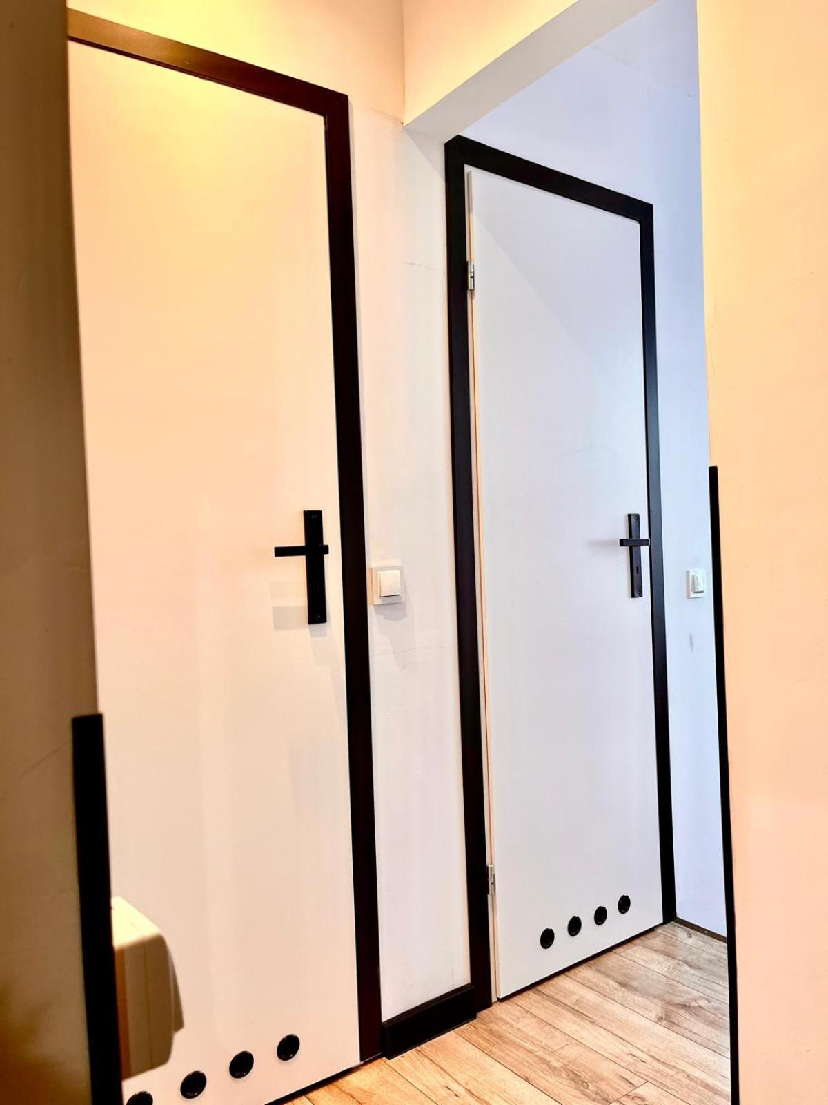 Petit 1 Bed Room Condo Warszawa Center ภายนอก รูปภาพ